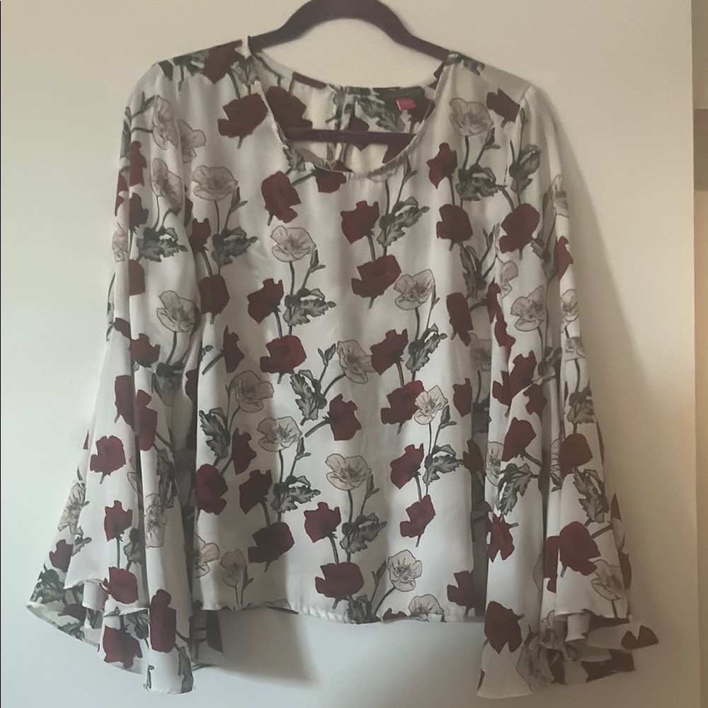 Vince Camuto Cream Asymmetrical Bell Sleeve Blouse